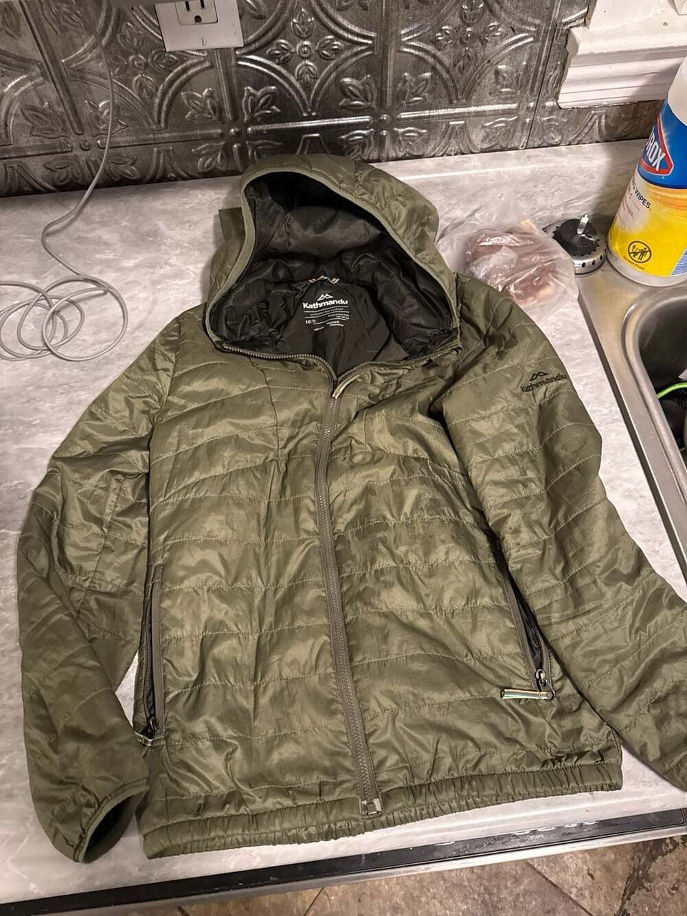 Kathmandu Kids Heli Insulated Hooded Jacket Olive Green Size 10